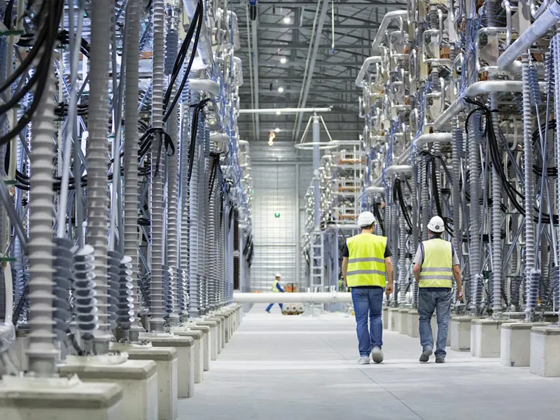 Come funzionano gli interruttori automatici in vuoto